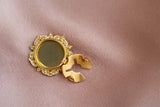 Bijou de bouton / pin's Ruby