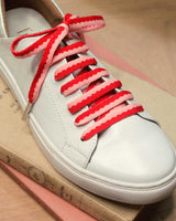 Lacets rouge et rose