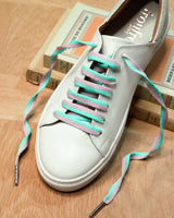 Lacets violet et bleu turquoise