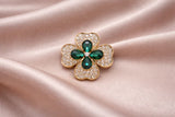 Bijou de bouton / pin's Trèfle Émeraude
