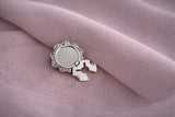 Bijou de bouton / pin's Vera Cristal Noir